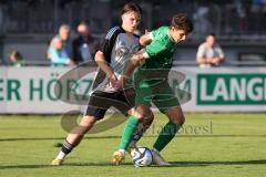 Bezirksliga - Saison 2025/26 - FC Gerolfing - TSV Ober./Unterh.stadt - Leonardo Lucic grün Gerolfing - David Romanov (Nr.14 - TSV Ober-/Unterh.stadt) - Foto: Meyer Jürgen
