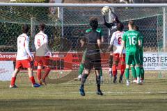 Bezirksliga OBB Nord - SV Manching - FC Schwabing München - Obermeier Thomas Torwart (#1 Manching) hält den Ball sicher - Foto: Jürgen Meyer