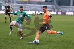 3. Liga; VfB Lübeck - FC Ingolstadt 04; Pascal Testroet (37, FCI) Hauptmann Marius ( VfB)