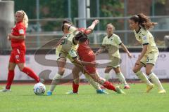 2. Fußball-Liga - Frauen - Saison 2022/2023 - FC Ingolstadt 04 - TSG Hoffenheim - Vidovic Paula (Nr.11 - FC Ingolstadt 04 ) - Jahn Chitra gold Hoffenheim - Foto: Meyer Jürgen