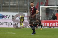 2.BL; FC Ingolstadt 04 - SV Darmstadt 98; Anpfiff Anstoß vor dem Spiel Stefan Kutschke (30, FCI)