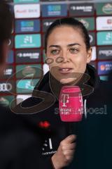 3. Liga; FC Ingolstadt 04 - Alemannia Aachen; vor dem Spiel Cheftrainerin Sabrina Wittmann (FCI)
