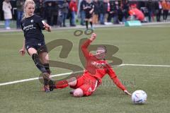 2. Fußball-Liga - Frauen - Saison 2022/2023 - FC Ingolstadt 04 - SC Freiburg II - Alina Mailbeck (Nr.8 - FCI Frauen) - Fellhauer Kim schwarz Freiburg - Foto: Meyer Jürgen