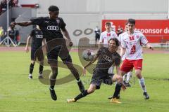 Relegation 2 - U17 - SSV Jahn Regensburg - FC Ingolstadt 04 - Sturm nach vorne Benjamin Causevic (10 FCI) und Michael Udebuluzor (25 FCI)