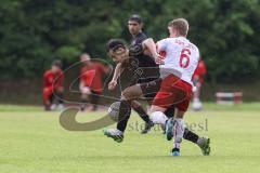 Relegation 2 - U17 - SSV Jahn Regensburg - FC Ingolstadt 04 - Zweikampf, Dominik Dedaj (21 FCI) mit Walter Bastian (6 SSV)