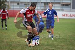 Kreisliga - Saison 2026/27- Türkisch SV Ingolstadt - SV Hundszell - Peter Veit rot Türkisch  - Maximilian Blattner blau Hundszell - Foto: Meyer Jürgen