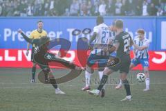 3. Liga; FC Hansa Rostock - FC Ingolstadt 04; Torchance verpasst Tim Heike (9, FCI) Kinsombi Christian (27 HR) Yannick Deichmann (20, FCI) Pfanne Franz (23 HR)