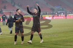 3. Liga; SSV Jahn Regensburg - FC Ingolstadt 04; Sieg Jubel Freude 0:3 Simon Lorenz (32, FCI) Jonas Scholz (15, FCI)
