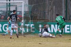 Bezirksliga - Saison 2024/25 - FC Gerolfing - FC Fatih Ingolstadt - Torwart Marco Ernhofer (Nr.22 - FC Fatih) - David Simm (Nr.19 - FC Gerolfing) - Dardan Berisha (Nr.5 - FC Fatih) - Marko Miskovic (Nr.21 - FC Fatih) - XXXXX - Foto: Meyer Jürgen