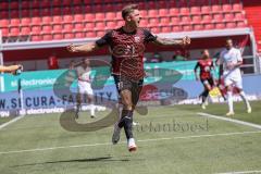 3. Liga; FC Ingolstadt 04 - Hallescher FC; Tor Jubel Treffer 1:0 Julian Kügel (31, FCI)