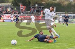 3. Liga; VfB Oldenburg - FC Ingolstadt 04; Patrick Schmidt (9, FCI) wird von Appiah Marcel (3 VfB) gefoult