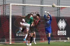 U19 - Nachwuchsliga -  - Saison 2024/25 - FC Ingolstadt 04 - 1. FC Schweinfurth - Neo Elijah Che rot FCI - Luke Barget grün Schweinfurth - Emil Schnös Torwart Schweinfurth - Foto: Meyer Jürgen