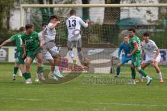 Landesliga - Saison 2024/25 - SV Manching - FC Kempten - Simon Berger (Nr.5 - SV Manching) - Mekhimar Ahmed weiss Kempten  #4 - Krieger Adrian weiss Kempten  #13 - Siebken Christoph Torwart Kempten - Foto: Meyer Jürgen