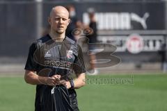 2. Bundesliga - FC Ingolstadt 04 - Trainingsauftakt mit neuem Trainerteam - Athletik-Trainer Luca Schuster (FCI)