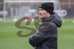 3. Liga; FC Ingolstadt 04 - Neuer Trainer Cheftrainer Guerino Capretti (FCI), erstes Training am Spielfeldrand