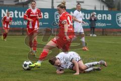 DFB -Pokal Frauen - Saison 2025/26 - FC Ingolstadt 04 Frauen - FC Bayern München - Lea Wolski (Nr.5 - FC Ingolstadt Frauen I) - Sehitler Alara rot Bayern - Foto: Meyer Jürgen