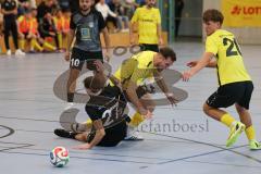 Lotto Bayern Hallencup - Lindenkreuzhalle Saison 2024/25 - FC Hitzhofen - DJK München - Christoph Thomas gelb Hitzhofen - Marcel Scheingraber schwarz München - Foto: Meyer Jürgen