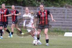 2. Bundesliga Frauen - Saison 2025/26 - FC Ingolstadt 04 Frauen - FCB München II - Stefanie Reischmann (Nr.24 - FC Ingolstadt Frauen I) - Wegschneider Hanna rot FCB  - Foto: Meyer Jürgen
