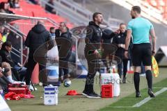 3. Liga; FC Ingolstadt 04 - FC Viktoria Köln; Cheftrainer Michael Köllner (FCI) ärgert sich