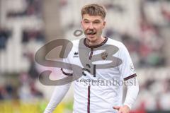 3. Liga; Rot-Weiss Essen - FC Ingolstadt 04; Benjamin Kanuric (8, FCI)