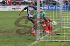 Kreisliga- Saison 2024/25- TSV Kösching - TSV Ober./Unterh.stadt-  -  Der 0:1 Führungstreffer durch - Amadeus Taubert weiss Ober-/Unterh.stadt  - jubel - Valentin Hafner rot Kösching - Michael Zimmermann rot Kösching - XXXXX - Foto: Meyer Jürgen