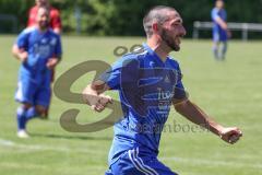 A-Klasse - FT Ingolstadt Ringsee - MBB SG Manching - Der 0:4 Führungstreffer durch Stefan Legler #9 blau Manching - jubel - Foto: Jürgen Meyer