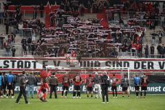 3. Liga - Saison 2026/27 - FC Ingolstadt 04 - SV Wehen Wiesbaden - Die Spieler bedanken sich bei den Fans - XXXXX - Foto: Meyer Jürgen