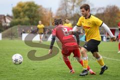 Kreisliga - Saison 2026/27 - SV Zuchering - FC Hitzhofen/Oberzell - Felix Held rot Zuchering - Mike Schmal gelb Hitzhofen -  Foto: Meyer Jürgen