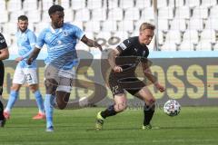 Toto Pokal - TSV 1860 München - FC Ingolstadt 04 - Ilmari Niskanen (22, FCI) Marveille Biankadi (19, 1860)