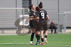 2. Bundesliga Frauen - Saison 2024/25 - FC Ingolstadt 04 Frauen - SC Freiburg II - Der 2:0 Führungstreffer durch Stefanie Reischmann (Nr.24 - FCI Frauen) - jubel  - Emma Kusch (Nr.9 - FCI Frauen) - Foto: Meyer Jürgen