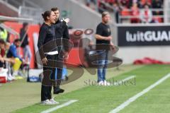 3. Liga; FC Ingolstadt 04 - SSV Jahn Regensburg; an der Seitenlinie, Spielerbank Cheftrainerin Sabrina Wittmann (FCI)