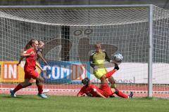 DFB - Pokal Frauen 1. Runde - Saison 2023/2024 - FC Ingolstadt 04 - FC Carl Zeiss Jena - Torwart Anna-Lena  Daum (Nr.22 - FCI Frauen) - Samantha Stiglmeier (Nr.12 - FCI Frauen) rettet auf der Linie - Leni Fohrer (Nr.15 - FCI Frauen) - Heuschel Anja blau J