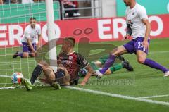 DFB Pokal; FC Ingolstadt 04 - Erzgebirge Aue; Tor, Jubel, 1:0 Filip Bilbija (35, FCI) Torwart Männel Martin (1 Aue)