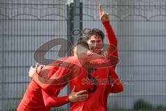 Bayernliga Süd - Saison 2021/2022 - FC Ingolstadt 04 II - TürkAugsburg - Der 2:0 Führungstreffer durch Domislic Renato (#17 FCI) rot - jubel - Meikis Fabio (#19 FCI) - Foto: Meyer Jürgen