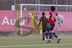 Bayernliga Süd - Saison 2021/2022 - FC Ingolstadt 04 II -  SpVgg Unterhaching - Renato Domislic #17 FCI mit einer vergebenen Torchance - Kevin Darmstädter Torwart Haching - Foto: Meyer Jürgen