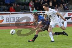 Kreisliga - Saison 2022/2023 - TSV Gaimersheim - FC Sandersdorf - Manuel Bittlmayer weiss Gaimersheim - Christian Winkler blau Sandersdorf - Foto: Meyer Jürgen