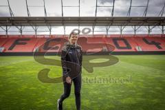 3. Liga; FC Ingolstadt 04 - Neue Trainerin, Pressekonferenz, Cheftrainerin Sabrina Wittman (FCI) in ihrer neuen Wirkunsstätte, Audi Sportpark Portrait