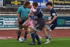 Bezirksliga - Saison 2025/26- TSV Gaimersheim - SpVgg Kammerberg - Christof Pihale blau Kammerberg - Nico von Swiontek Brzezinski (Nr.17 - TSV Gaimersheim) - Foto: Meyer Jürgen