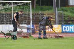 2. Bundesliga Frauen - Saison 2024/25 - FC Ingolstadt 04 Frauen - FSV Gütersloh - Der 5 Meterraum wird gesandet - XXXXX - Foto: Meyer Jürgen
