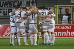 3. Liga; SV Waldhof Mannheim - FC Ingolstadt 04; Teambesprechung vor dem Spiel vor den mitgereisten Fans