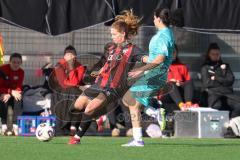 2. Bundesliga Frauen - Saison 2025/26 - FC Ingolstadt 04 Frauen - VFR SW Warbeyen  - Leonie Haberäcker (Nr.27 - FC Ingolstadt Frauen I) - Gouriye Ebla grün Warbeyen - Foto: Meyer Jürgen