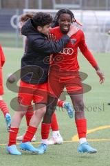 U 14 (C-Jun.) Förderliga BuLi/NLZ -  Saison 2021/2022 - FC Ingolstadt 04 - FC Bayern München -Der 3:0 Führungstreffer durch Elem Apemegno rot FCI - jubel - Foto: Meyer Jürgen