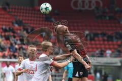 3. Liga; FC Ingolstadt 04 - Rot-Weiss Essen; Zweikampf Kampf um den Ball Kopfball Lars Lokotsch (13, FCI) Janssen Marek (20 RWE) Hüning Ben (15 RWE)