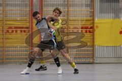 Lotto Bayern Hallencup - Saison 2024/25 - FC Hitzhofen/Oberzell - TSV Ober./Unterhaunstadt- Maximilian Eichlinger gelb Hitzhofen  - Nikola Kamenjasevic grau Ober/Unterhaunstadt  - Foto: Meyer Jürgen