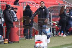 3.Liga - Saison 2022/2023 - FC Ingolstadt 04 -  - FC Freiburg II - Cheftrainer Guerino Capretti  (FCI) - beim 0:1 Führungstreffer von Freiburg -  Foto: Meyer Jürgen