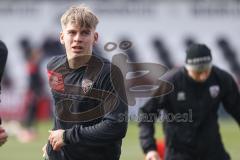 3. Liga; SC Verl - FC Ingolstadt 04; vor dem Spiel Max Plath (14 FCI)
