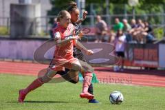 2. Frauen-Bundesliga - Saison 2021/2022 - FC Ingolstadt 04 - TSG 1899 Hoffenheim - Slipcevic Ivana (#23 FCI) - Hofmann Linette rosa Hoffenheim - Foto: Meyer Jürgen