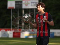 Landesliga - Freundschaftsspiel - Saison 2026/27 - SV Manching - FC Ingolstadt 04 II - Damian Coric (Nr.8 - FCI II) - XXXXX - Foto: Meyer Jürgen