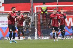 3. Liga; FC Ingolstadt 04 - VfL Osnabrück; Tor für Osnabrück, Pascal Testroet (37, FCI) regt sich auf Denis Linsmayer (23, FCI) Tobias Schröck (21, FCI) Hans Nunoo Sarpei (18 FCI) Torwart Marius Funk (1, FCI)