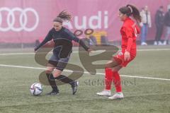 Frauen - Bayernliga - U17 - B-Junioren -  FC Ingolstadt 04 II - FC Forstern - Sophie Bauer rot FCI - Eisenbarth Luise schwarz Forstern -  Foto: Meyer Jürgen